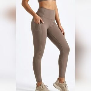 Halara UltraSculpt™ High Waisted Tummy Control 7/8 Leggings - Small